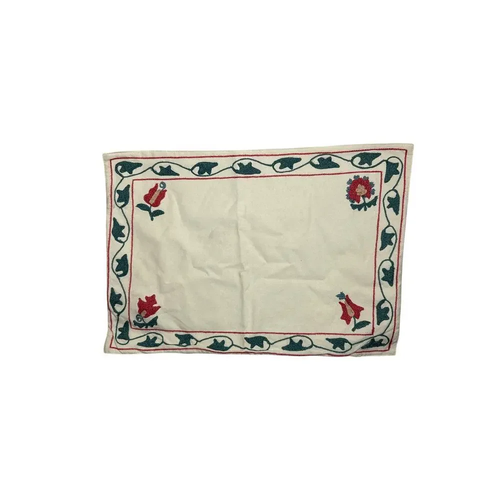 Williams-Sonoma Floral Embroidered Cotton Table Runner - 20 in x 14 in